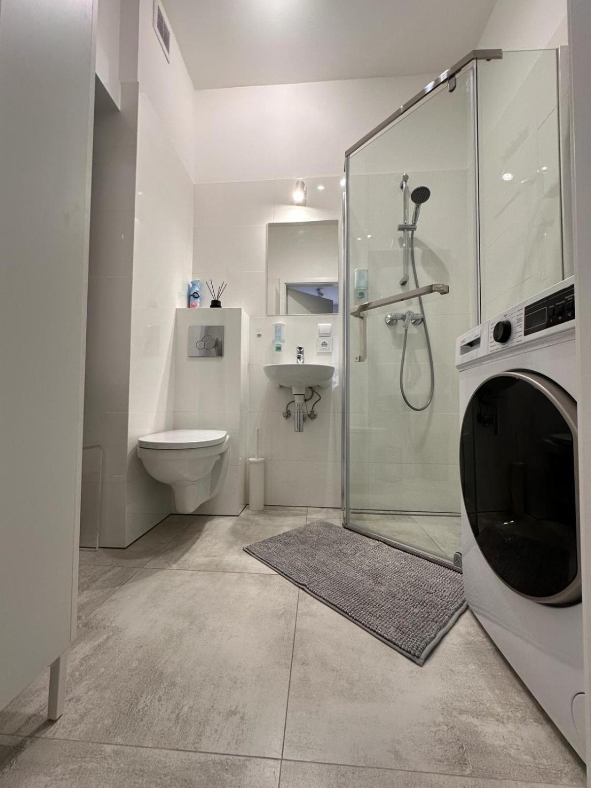 Apartment Londyn Zdroj 16 *